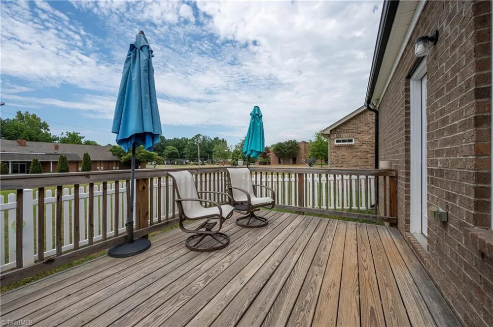 160 Broad Meadow Court Rural Hall, NC 27045