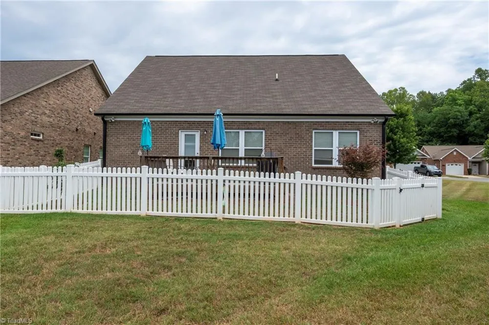 160 Broad Meadow Court Rural Hall, NC 27045