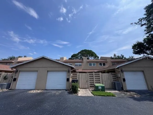 916 PARK LAKE CIRCLE #34 Maitland, FL 32751