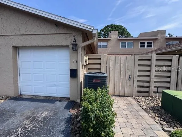 916 PARK LAKE CIRCLE #34 Maitland, FL 32751