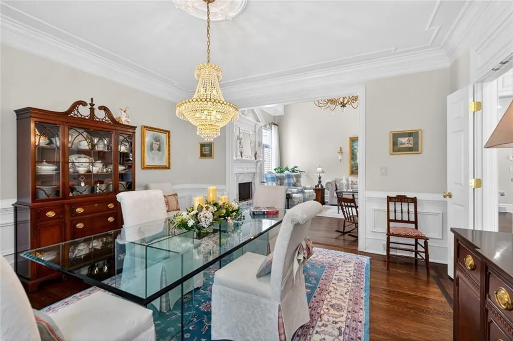 5327 Claridge Square Dunwoody, GA 30338