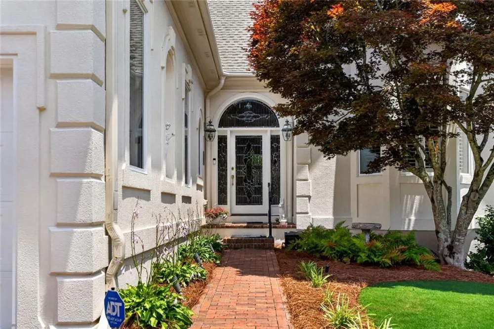 5327 Claridge Square Dunwoody, GA 30338