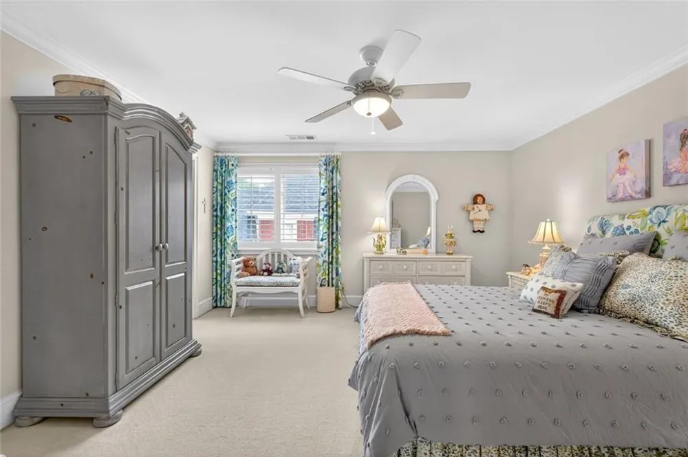 5327 Claridge Square Dunwoody, GA 30338