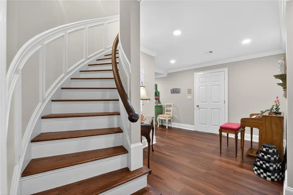 5327 Claridge Square Dunwoody, GA 30338
