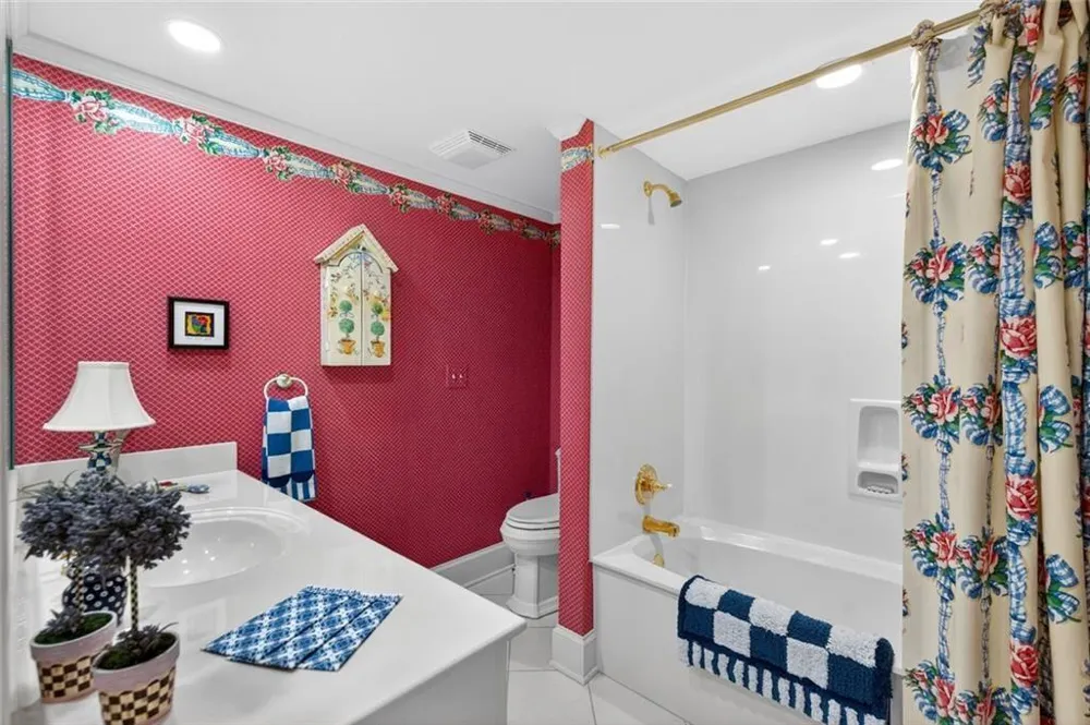 5327 Claridge Square Dunwoody, GA 30338