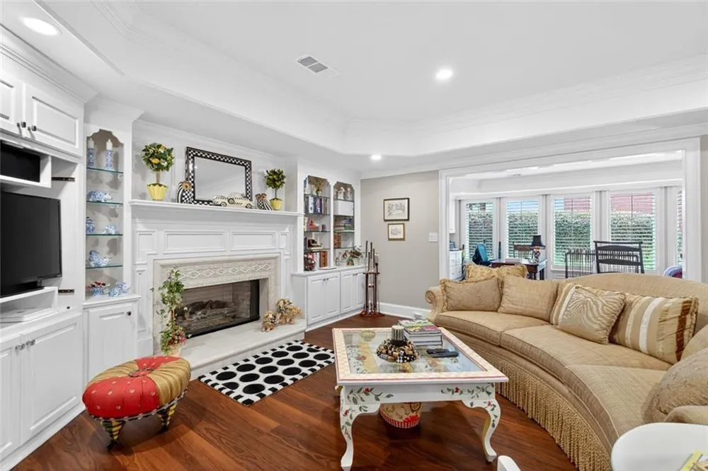5327 Claridge Square Dunwoody, GA 30338