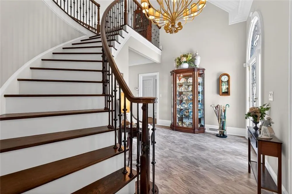 5327 Claridge Square Dunwoody, GA 30338