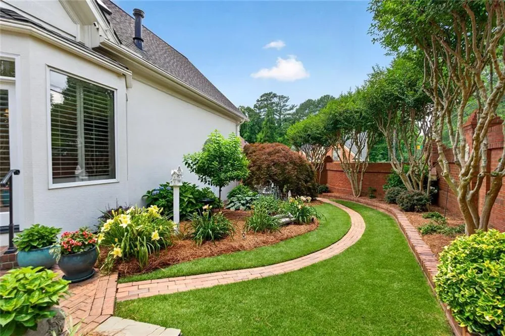 5327 Claridge Square Dunwoody, GA 30338