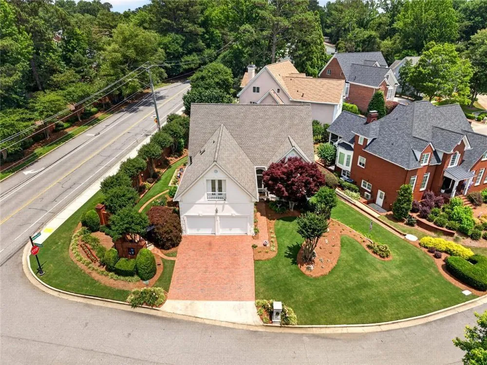 5327 Claridge Square Dunwoody, GA 30338