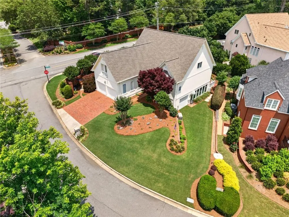 5327 Claridge Square Dunwoody, GA 30338