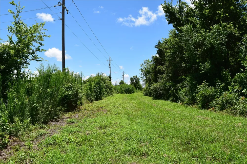 5350 Highway 35 Pearland, TX 77511