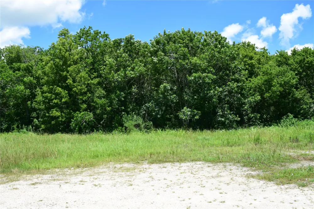 5350 Highway 35 Pearland, TX 77511