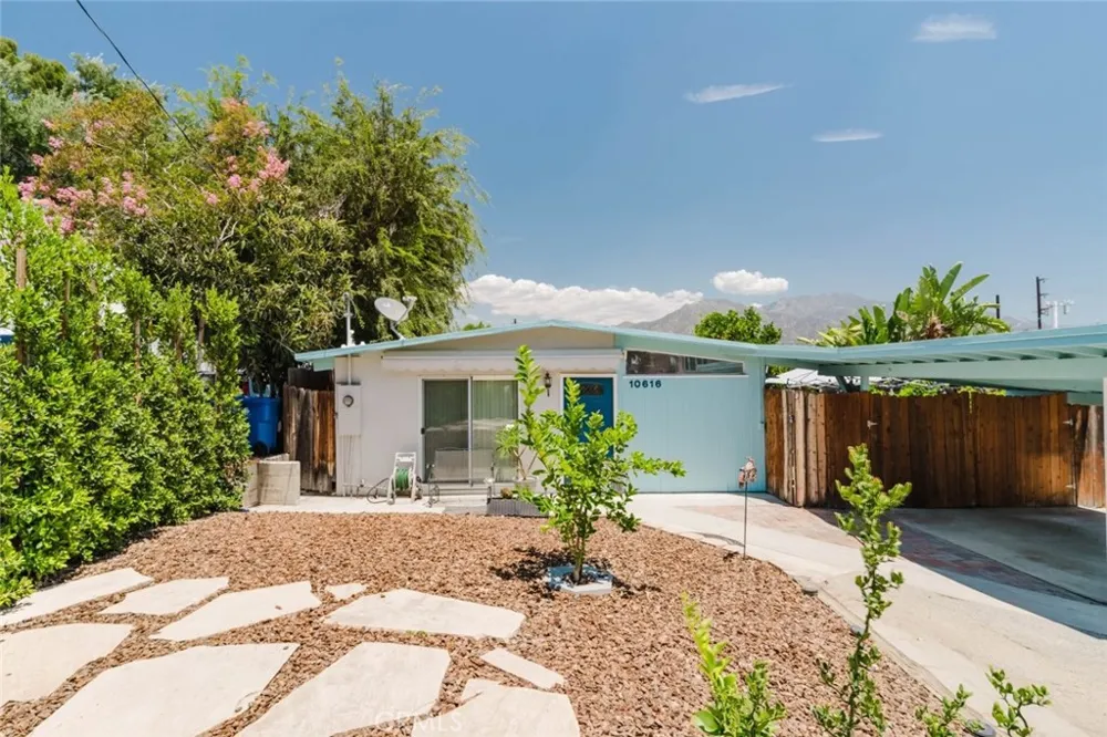 10616 Vanora Drive Sunland, CA 91040