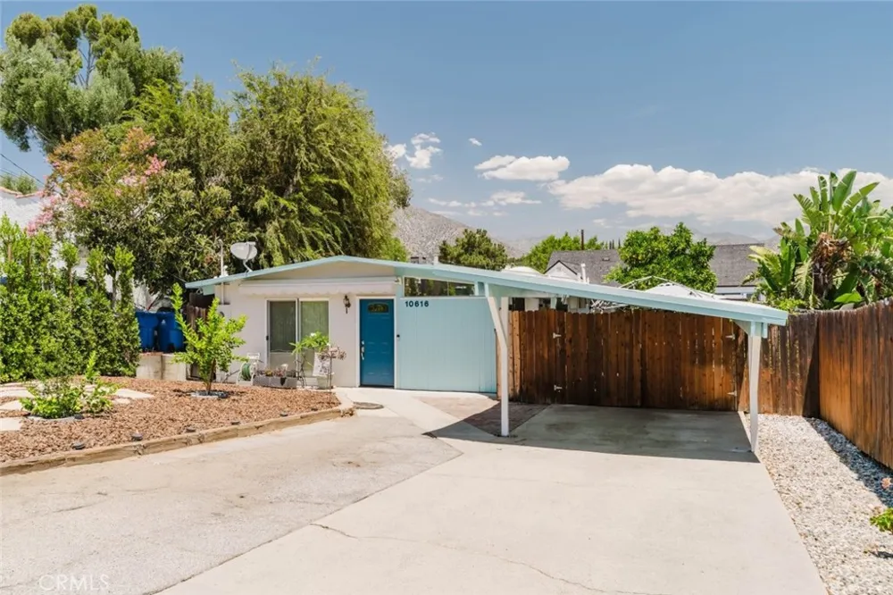 10616 Vanora Drive Sunland, CA 91040