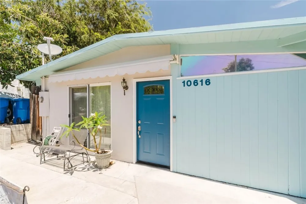 10616 Vanora Drive Sunland, CA 91040