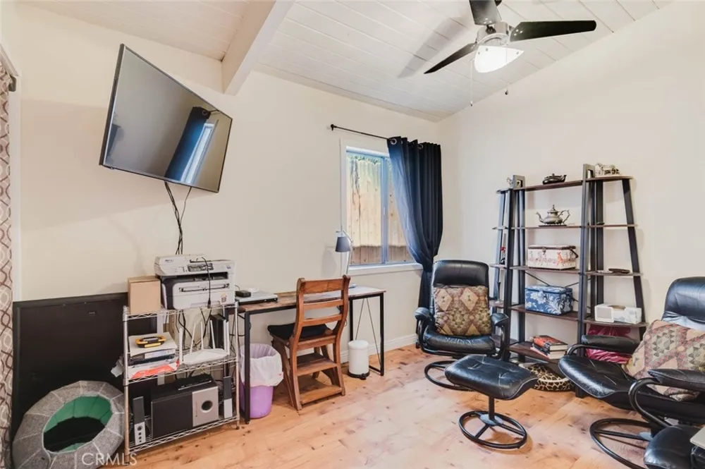 10616 Vanora Drive Sunland, CA 91040