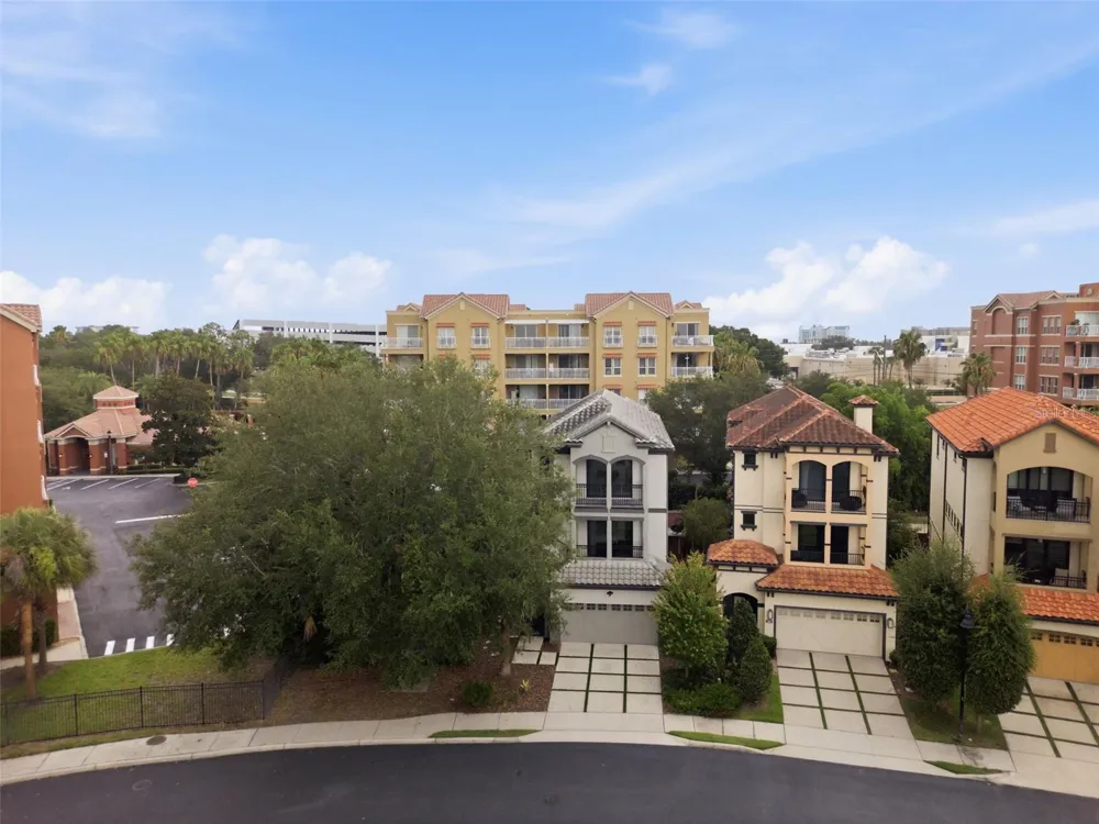 7689 TOSCANA BOULEVARD Orlando, FL 32819