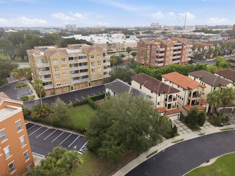 7689 TOSCANA BOULEVARD Orlando, FL 32819