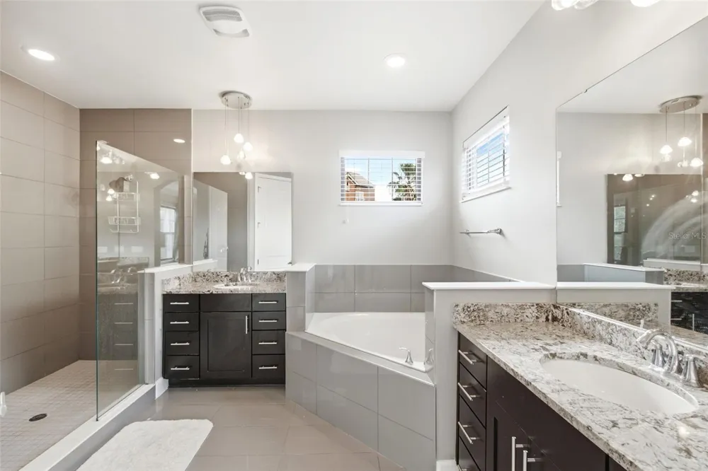 7689 TOSCANA BOULEVARD Orlando, FL 32819