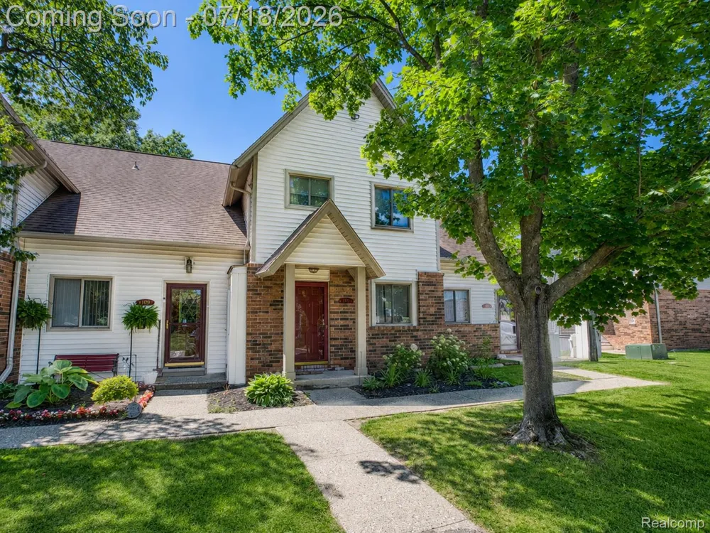 7300 Bluewater Drive #110 Clarkston City, MI 48348
