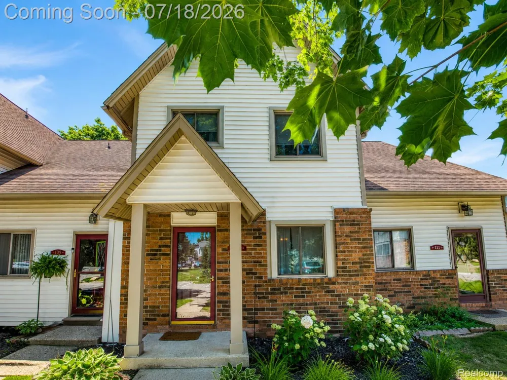 7300 Bluewater Drive #110 Clarkston City, MI 48348