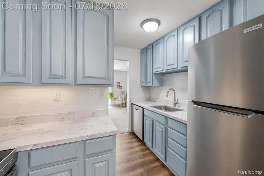 7300 Bluewater Drive #110 Clarkston City, MI 48348