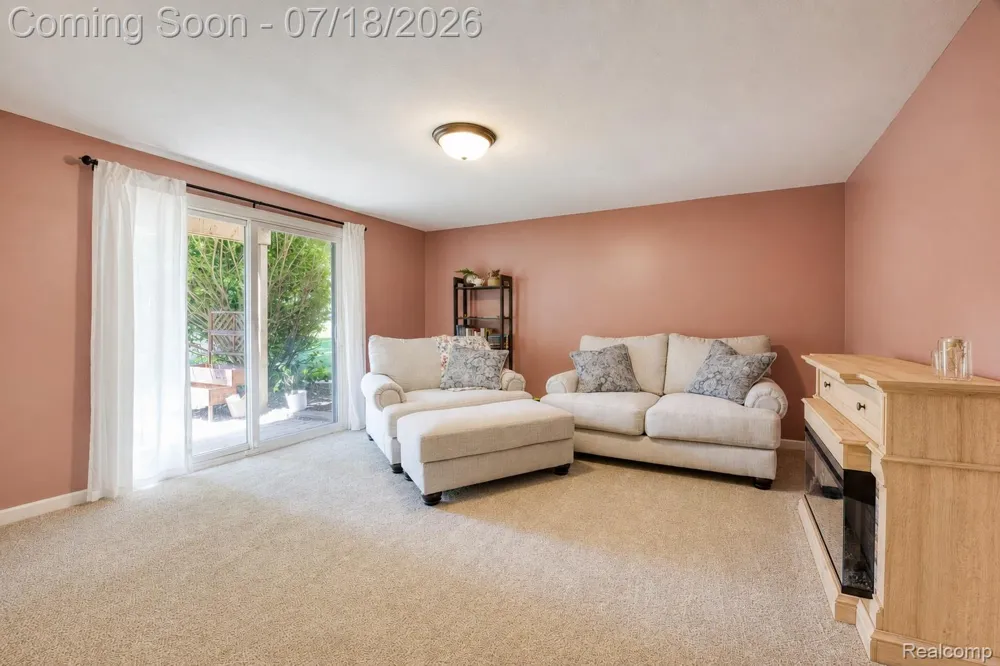 7300 Bluewater Drive #110 Clarkston City, MI 48348