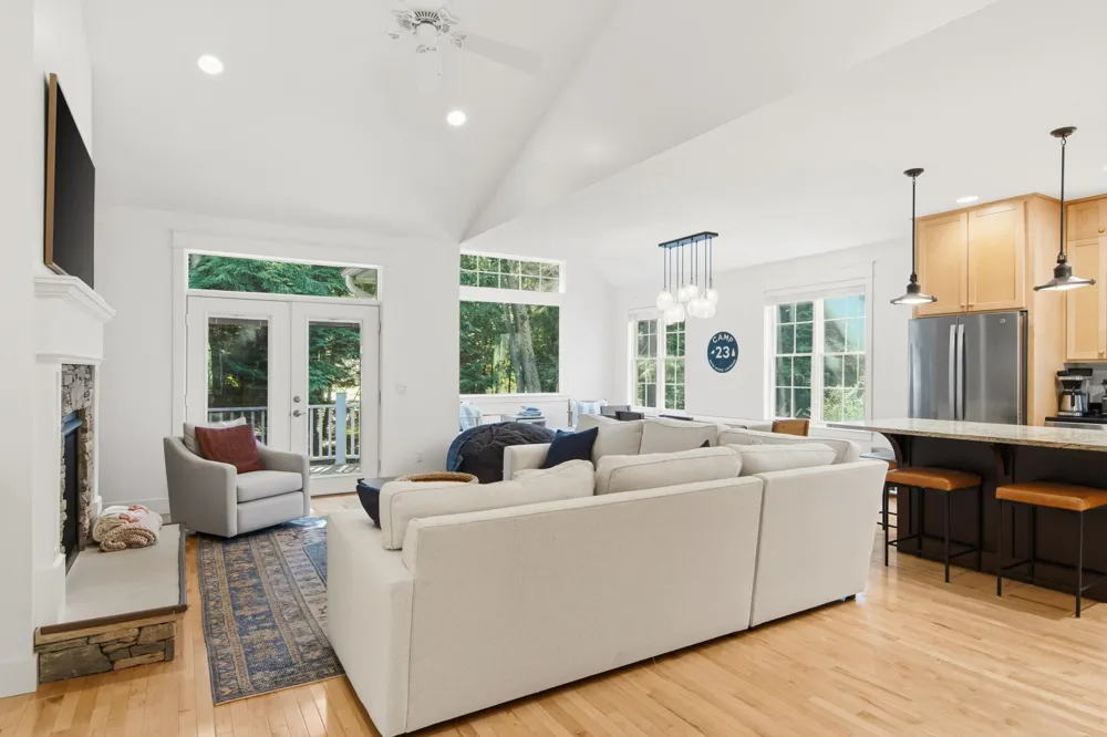 6 Twisted Oak Glen Arbor Township, MI 49636