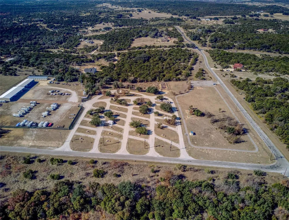 640 Sunfish Point Bluff Dale, TX 76433