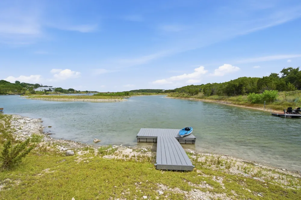 640 Sunfish Point Bluff Dale, TX 76433