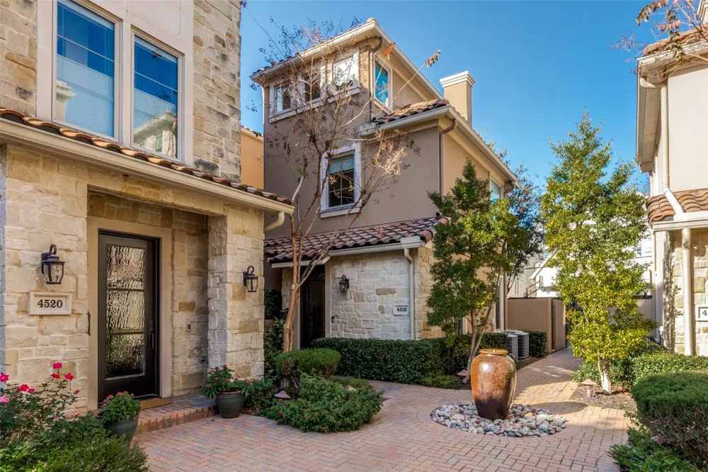 4518 Normandy Avenue University Park, TX 75205