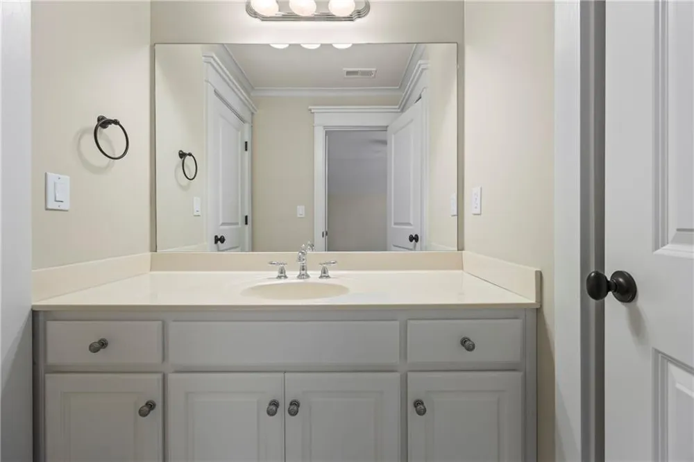 859 Commons Park Statham, GA 30666