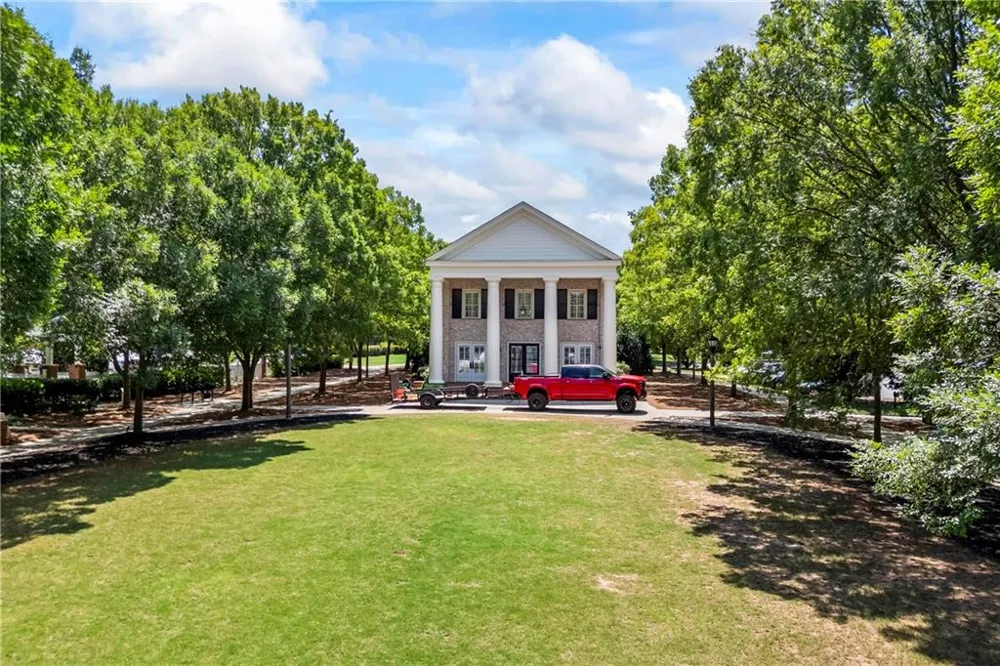 859 Commons Park Statham, GA 30666