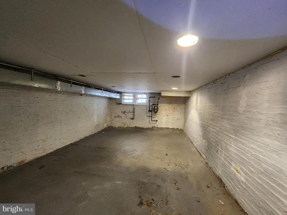 3034 MCELDERRY STREET Baltimore, MD 21205