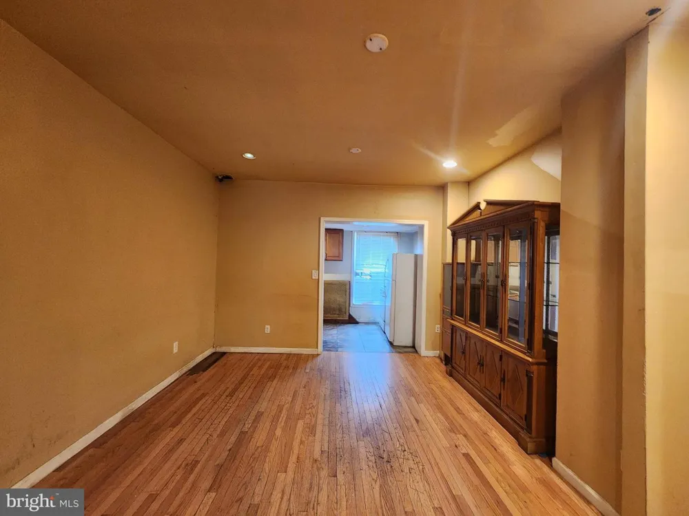 3034 MCELDERRY STREET Baltimore, MD 21205