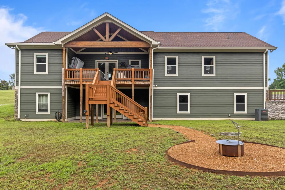 636 Raulston Falls Road Jasper, TN 37347