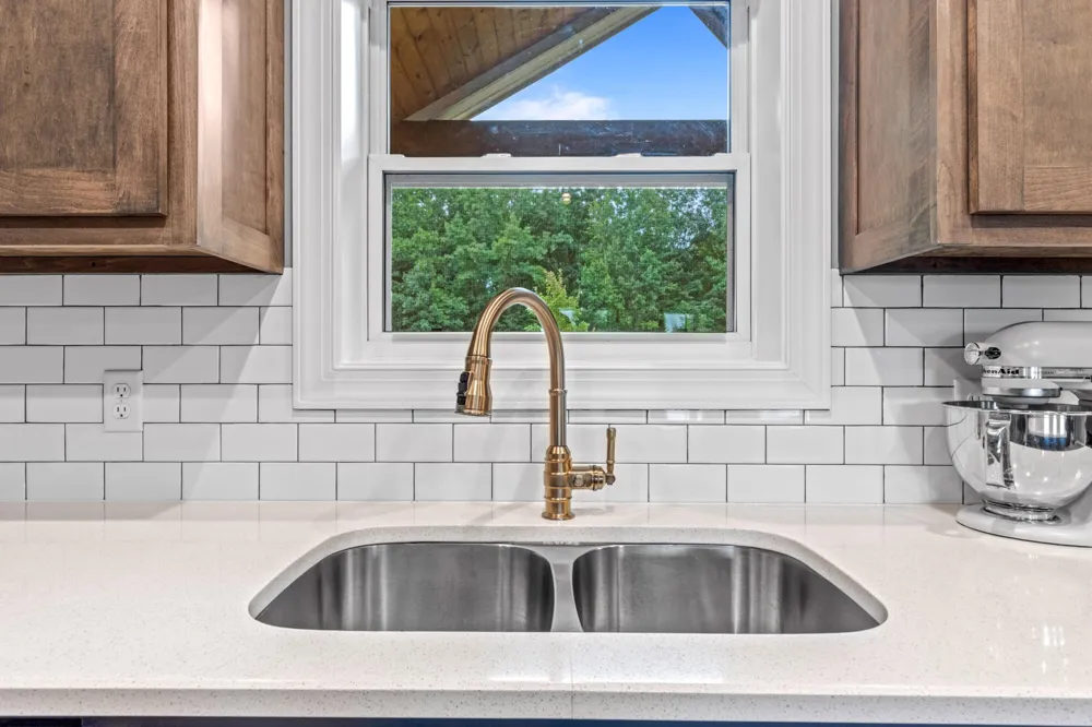 636 Raulston Falls Road Jasper, TN 37347