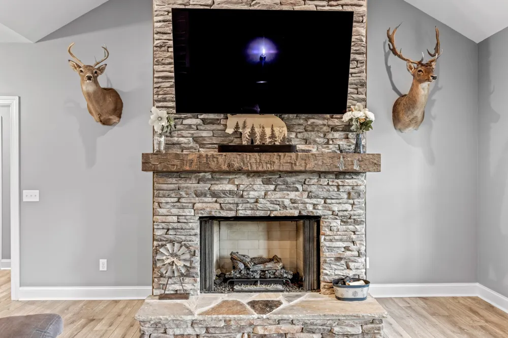 636 Raulston Falls Road Jasper, TN 37347