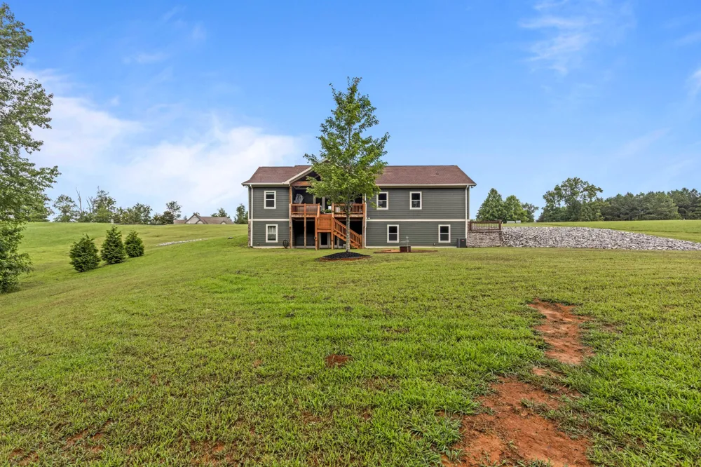636 Raulston Falls Road Jasper, TN 37347