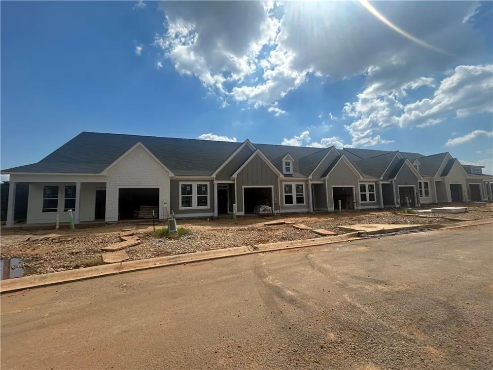108 Harmony Circle Cartersville, GA 30120