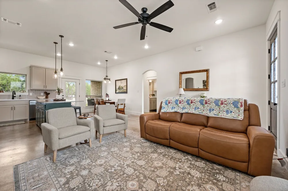 212 Jimmy Lane Millsap, TX 76066
