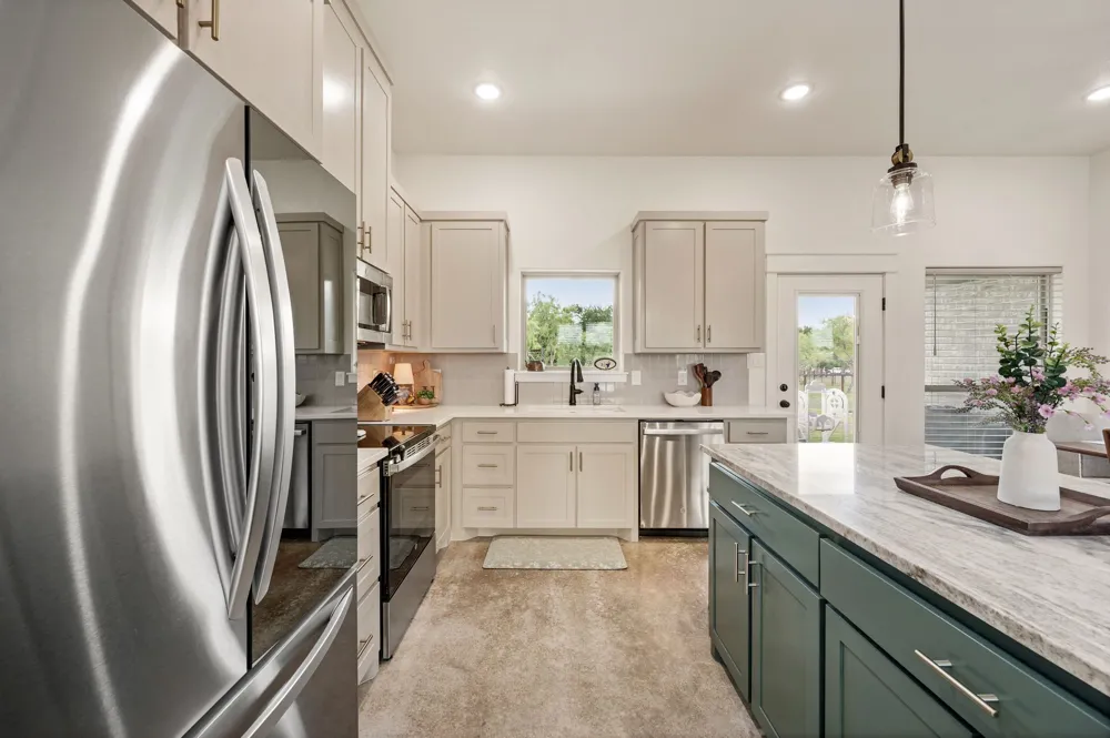 212 Jimmy Lane Millsap, TX 76066