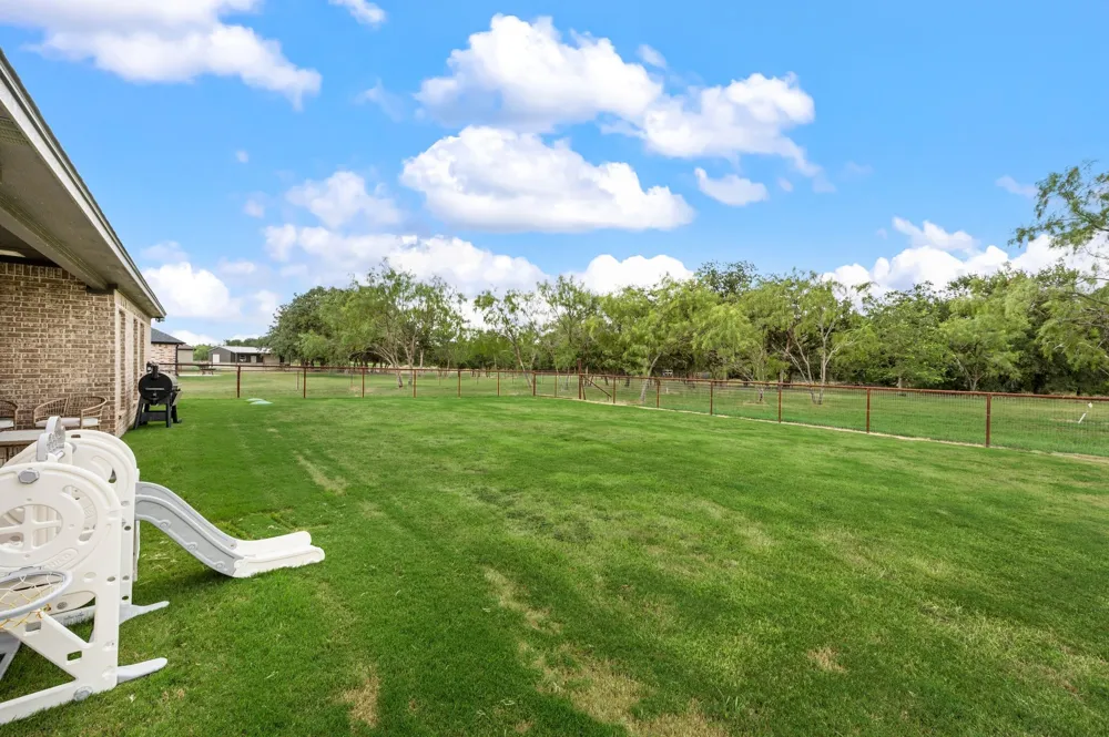 212 Jimmy Lane Millsap, TX 76066