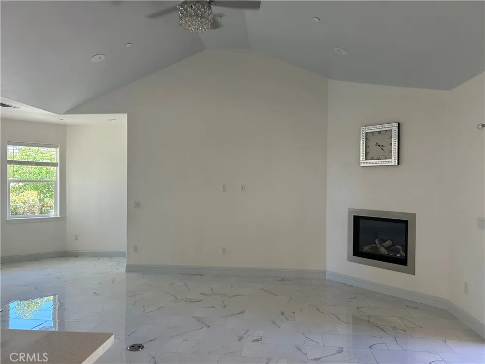 1549 West Paradise, CA 95969