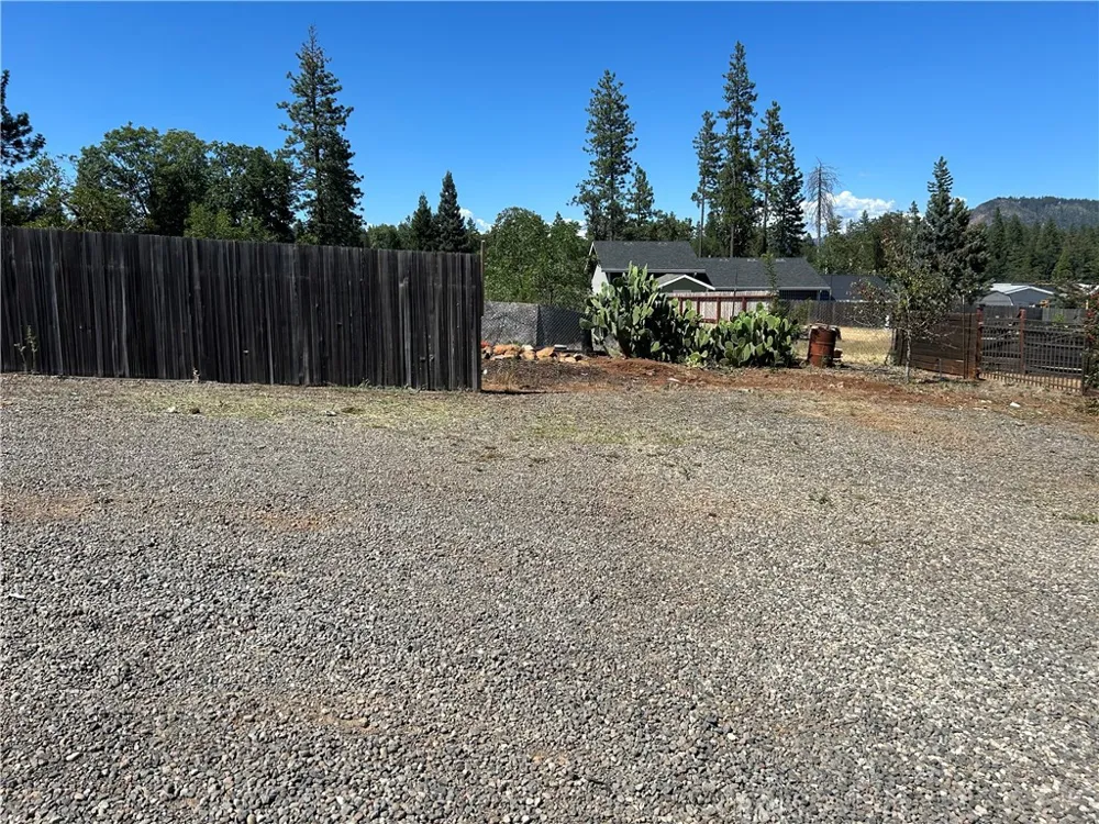 1549 West Paradise, CA 95969