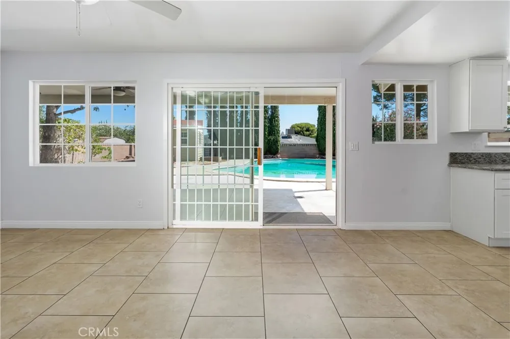 42900 Staffordshire Drive Lancaster, CA 93534