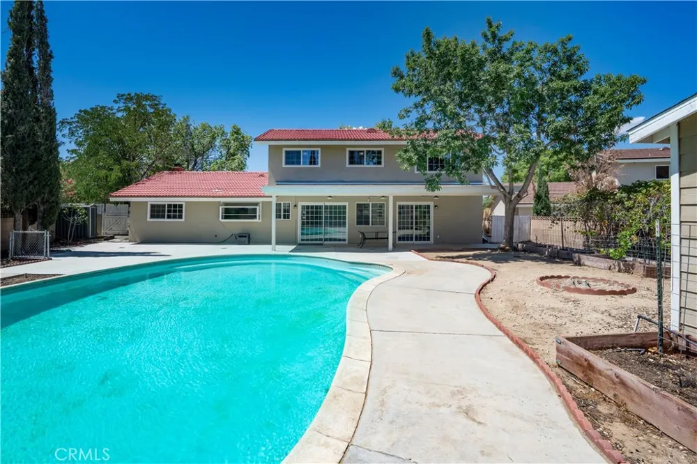 42900 Staffordshire Drive Lancaster, CA 93534