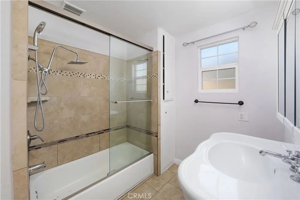 42900 Staffordshire Drive Lancaster, CA 93534