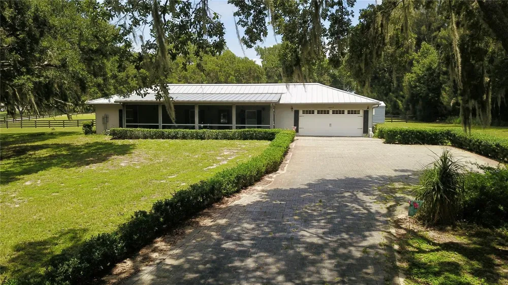 16945 W PHIL C PETERS ROAD Winter Garden, FL 34787