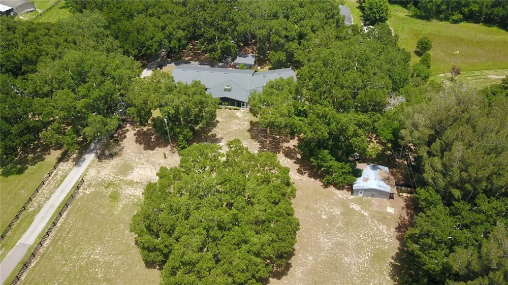 16945 W PHIL C PETERS ROAD Winter Garden, FL 34787